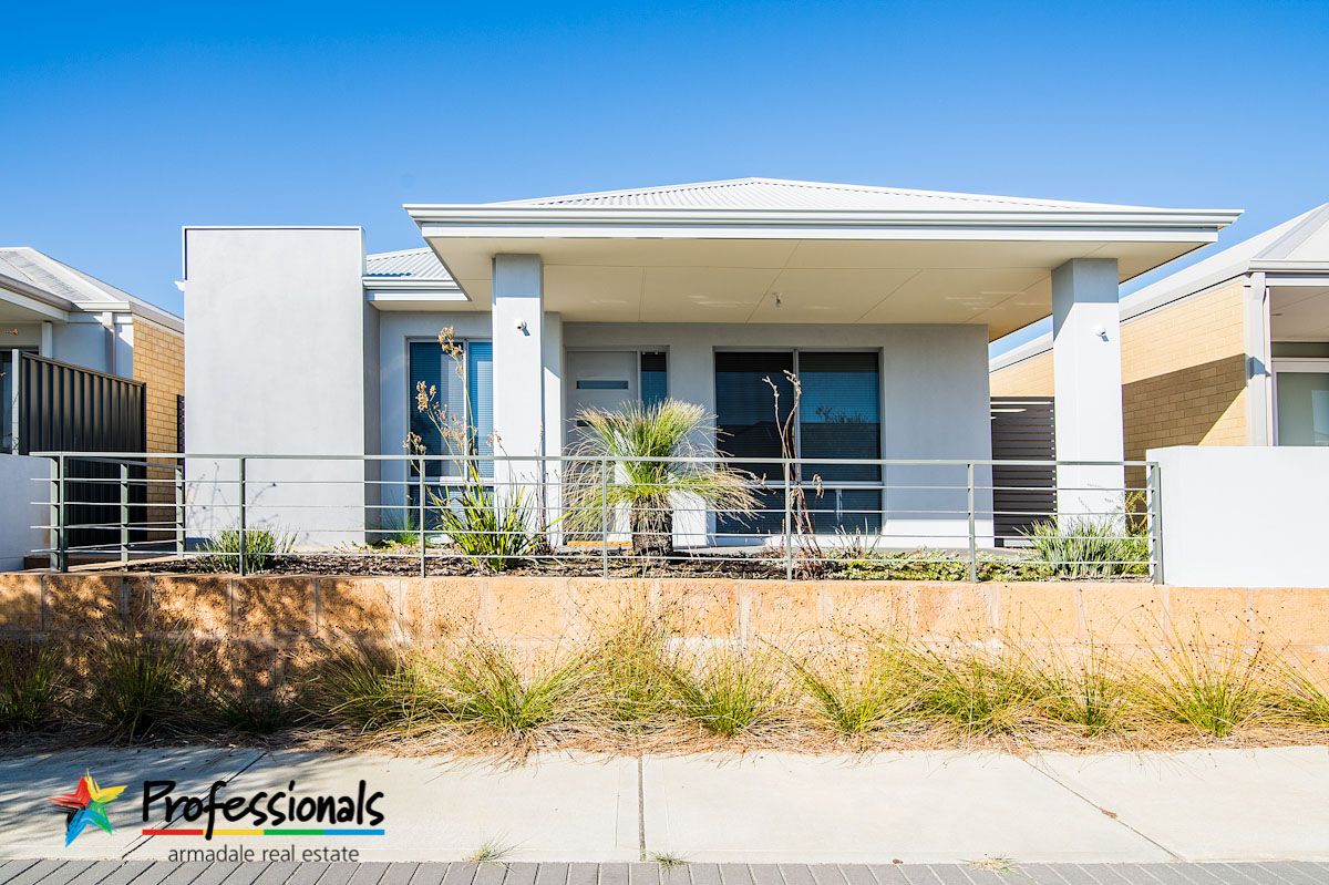 8 Strathclyde Circuit, CHAMPION LAKES WA 6111, Image 0