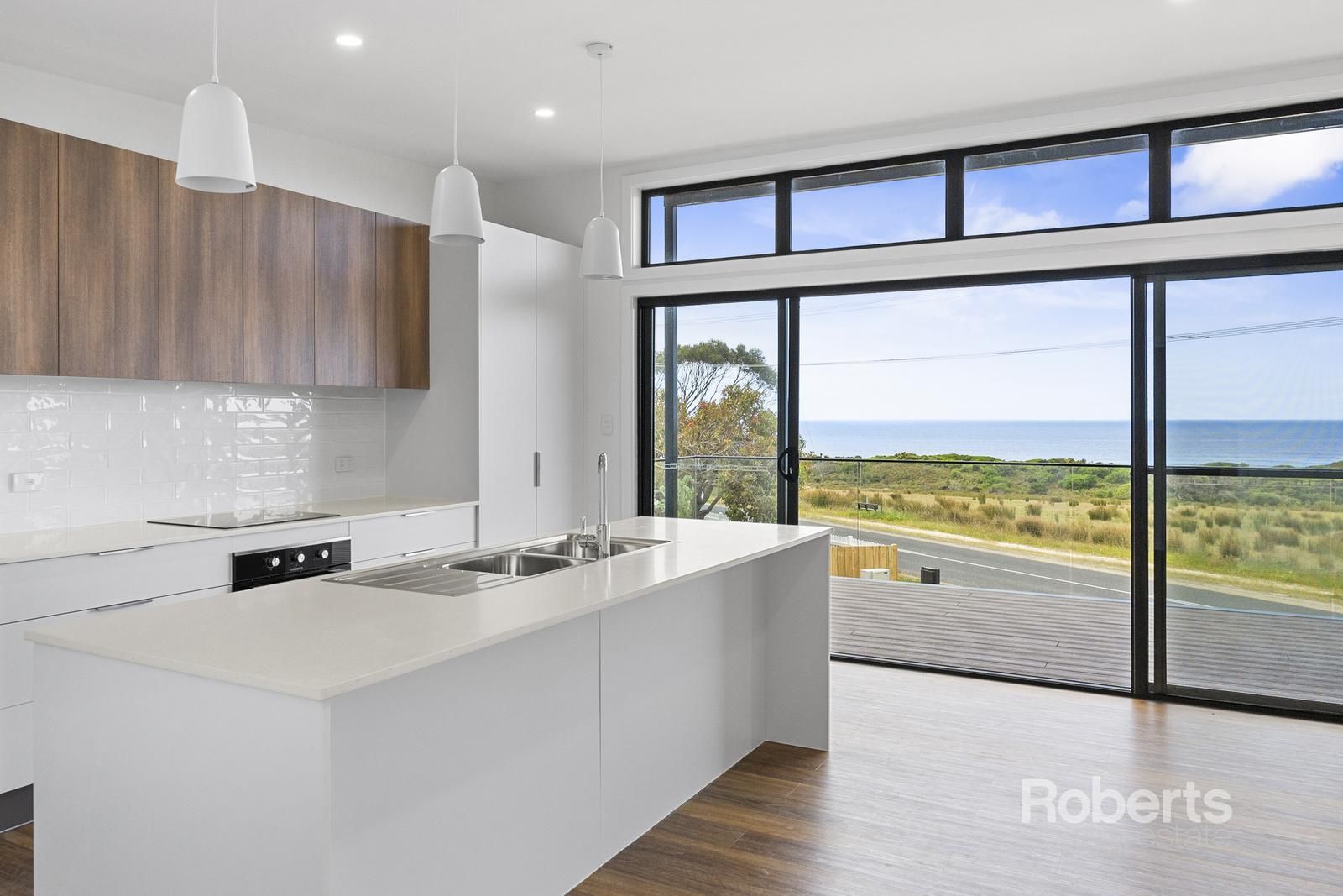 124a Tasman Highway, Bicheno TAS 7215, Image 0