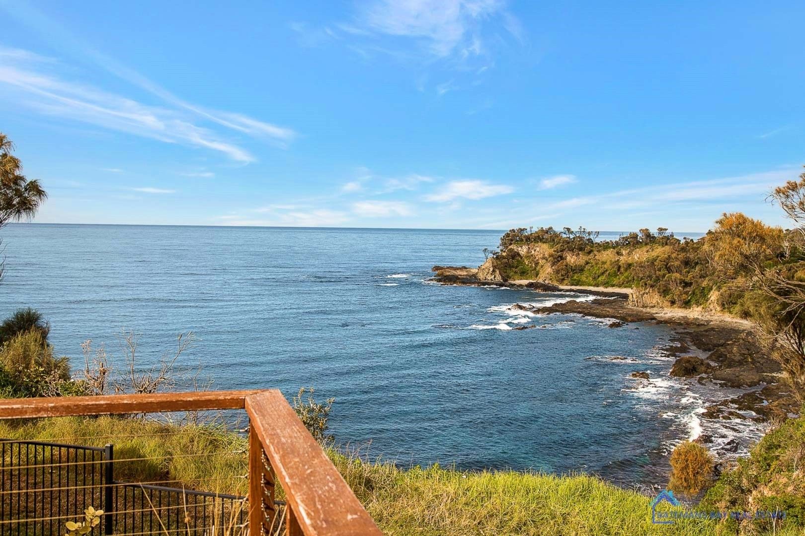 4 bedrooms House in 16 Karoo Crescent MALUA BAY NSW, 2536