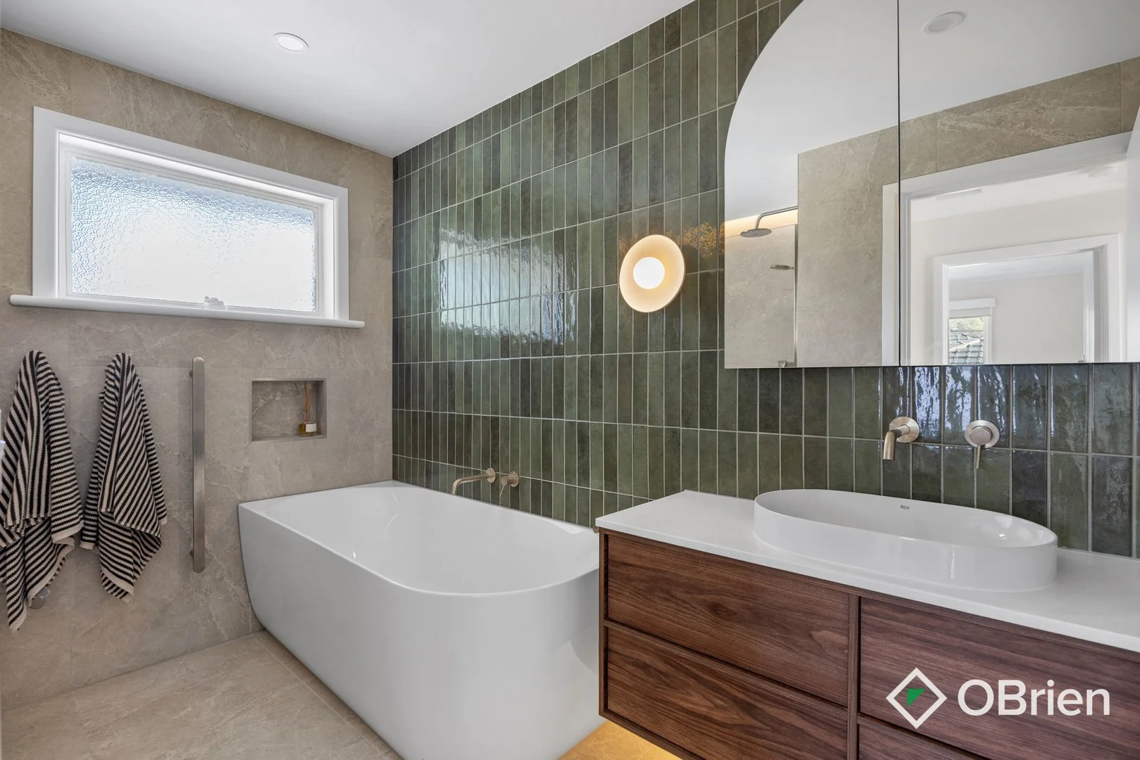 Additional image 10 of 1/17 Oakfield Court, Frankston South VIC 3199