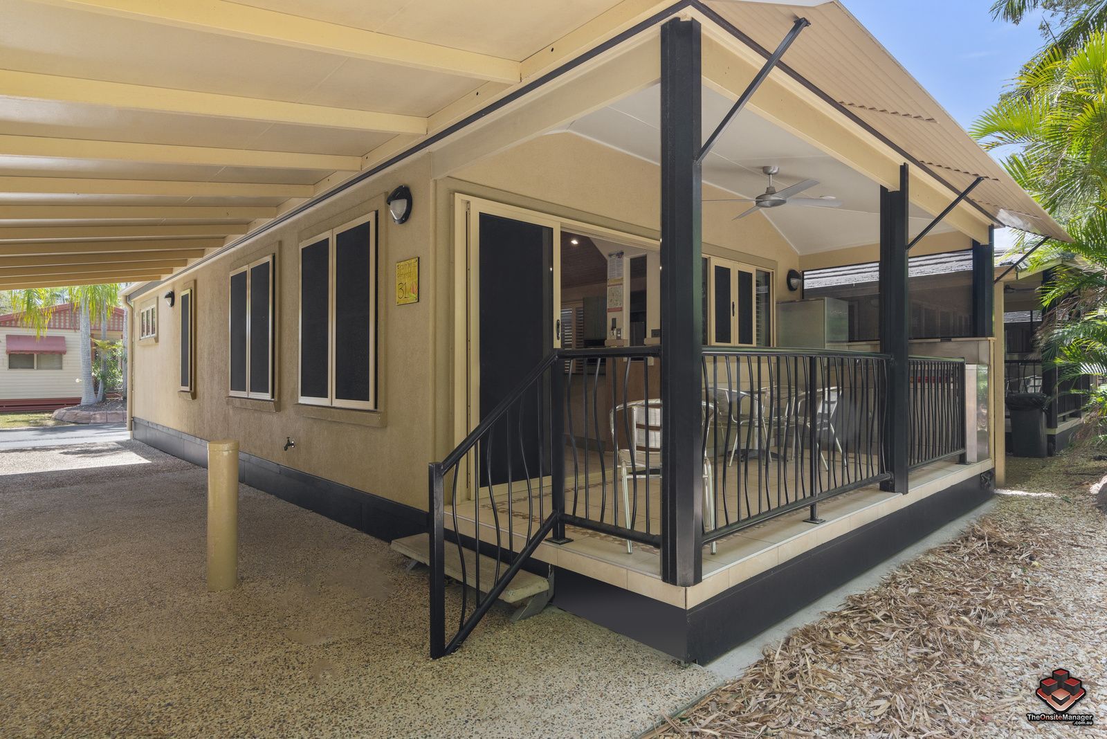 2 bedrooms Villa in ID:21087668/71 Hinde Street ASHMORE QLD, 4214