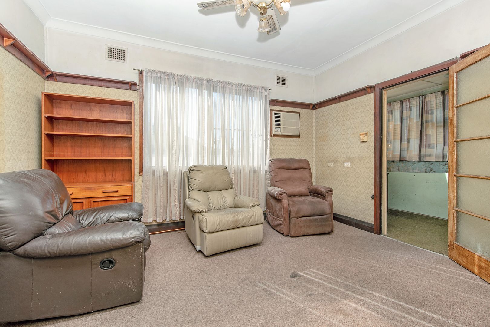 4 Hogue Street, Maryville NSW 2293, Image 2