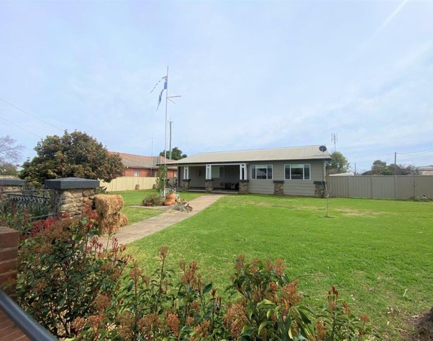 18 Strafford Street, Manilla NSW 2346