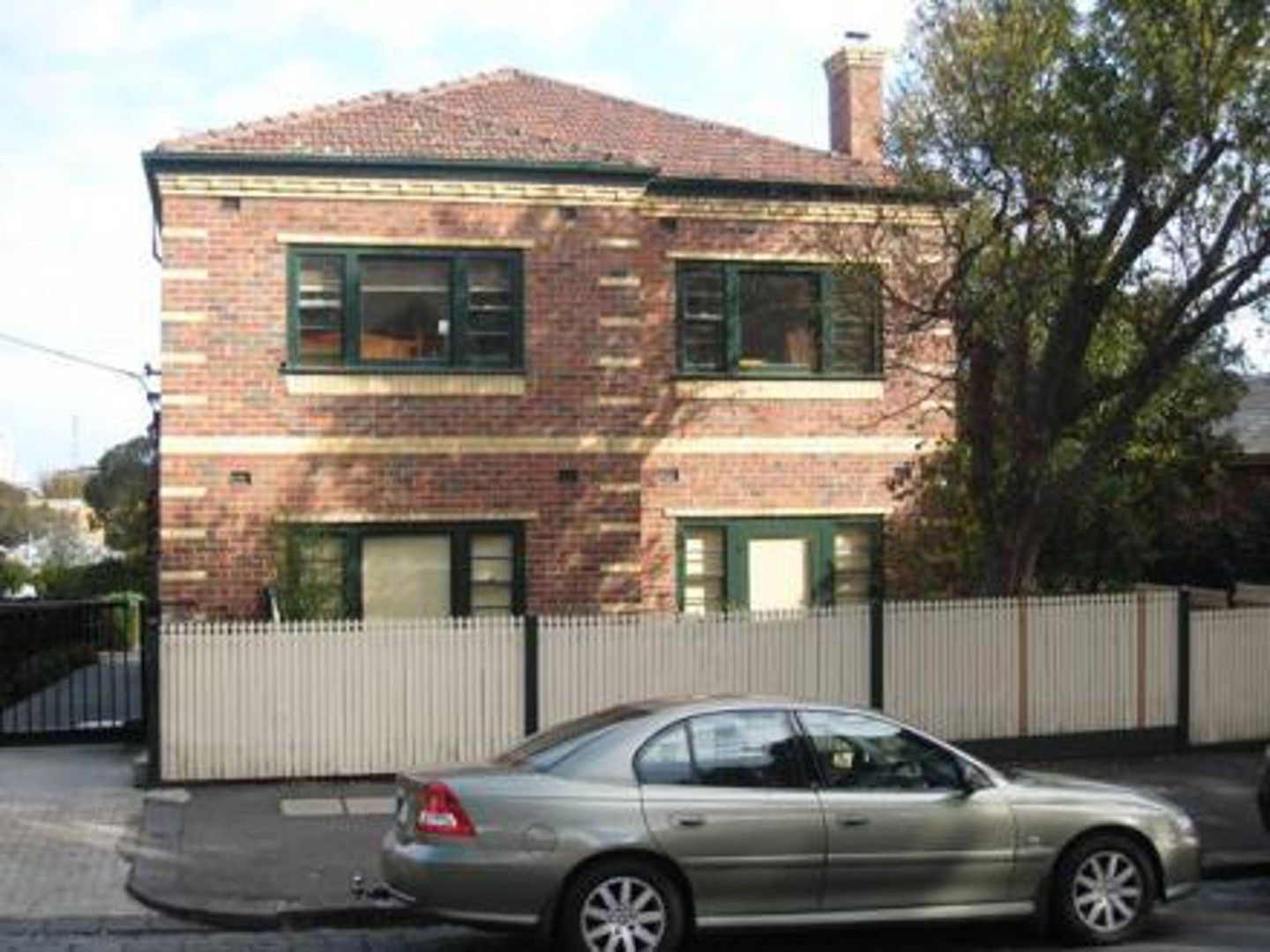 2 bedrooms Apartment / Unit / Flat in 1/59 Chapman Street NORTH MELBOURNE VIC, 3051