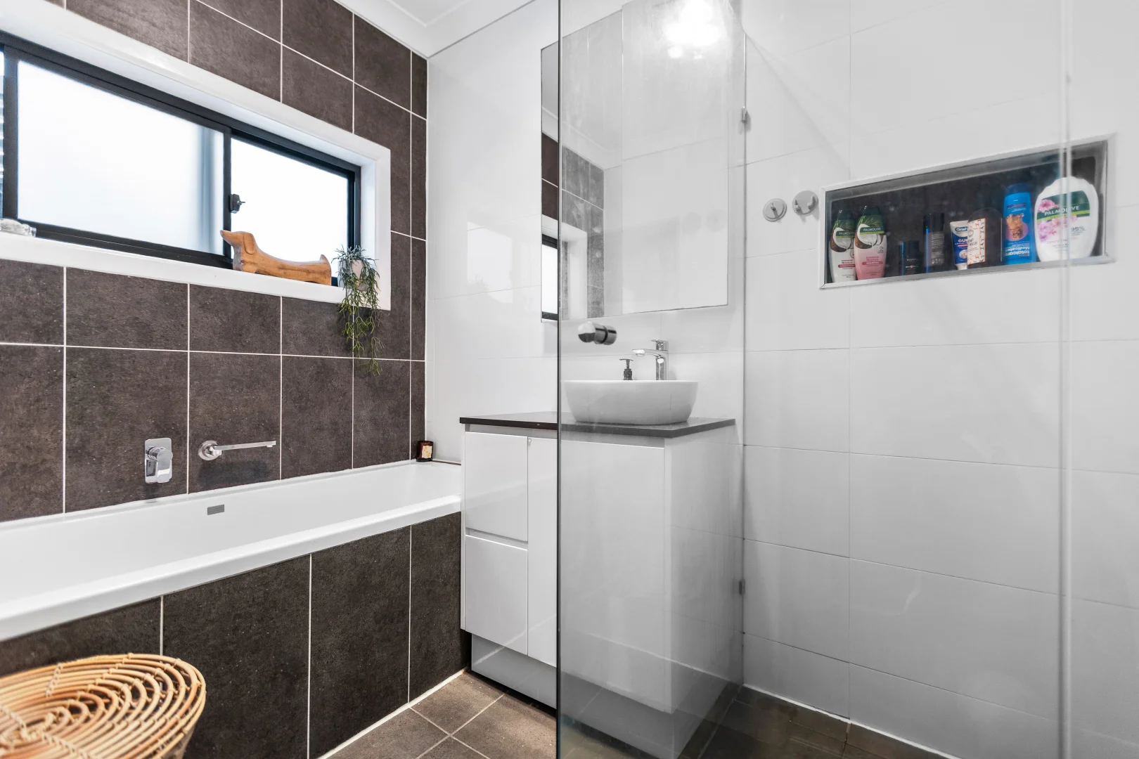 Additional image 9 of 510 Kooringal Road, Kooringal NSW 2650