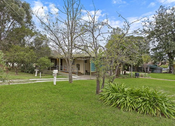 80 Albert Road, Chiltern VIC 3683