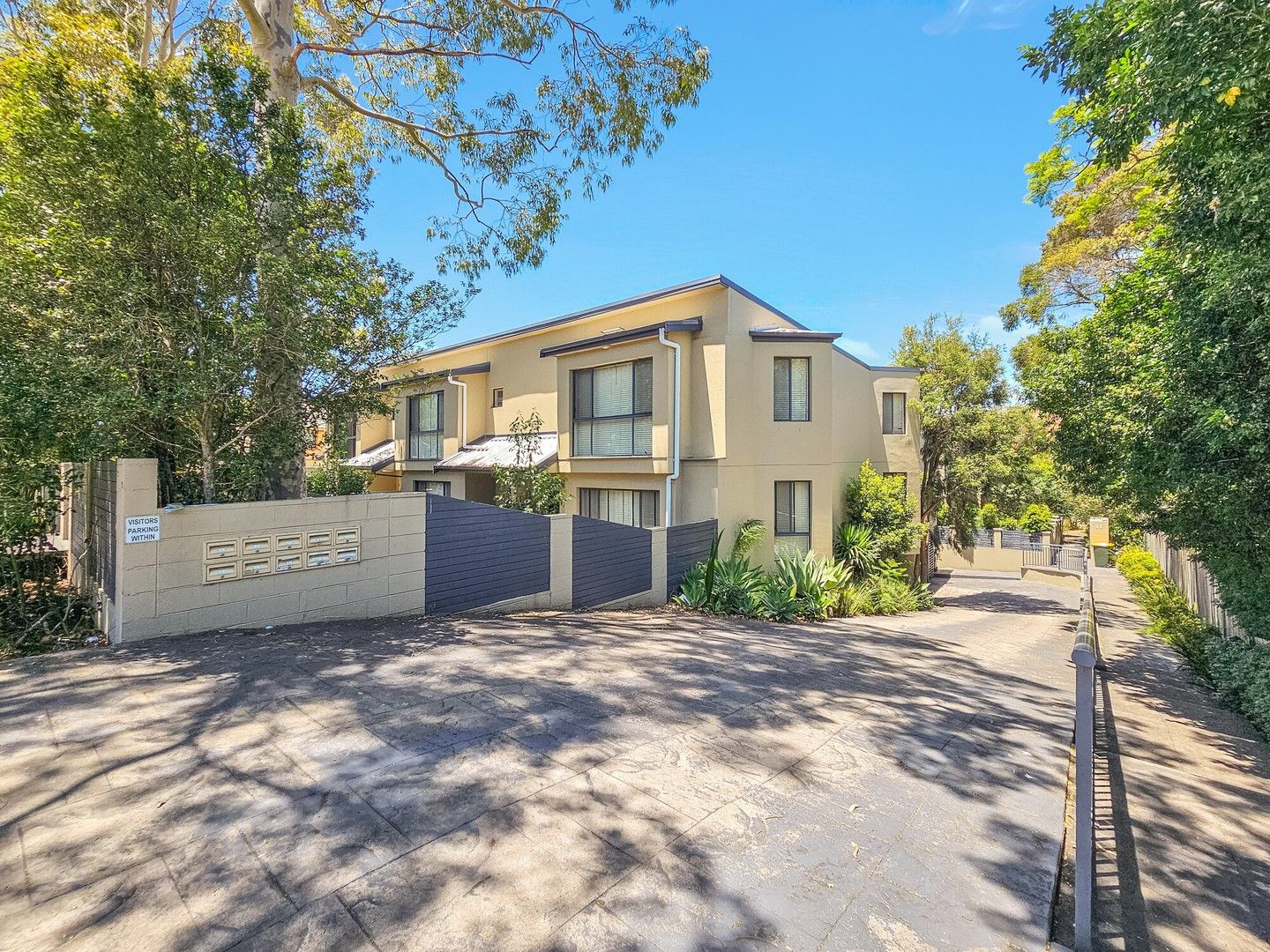 3 bedrooms Townhouse in 2/10-12 Campbell Street NORTHMEAD NSW, 2152