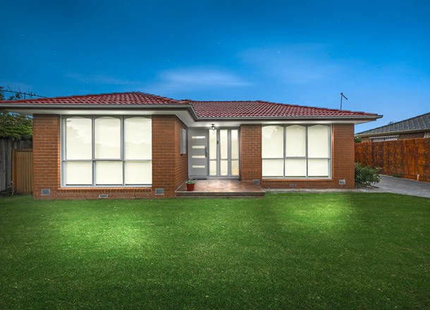 1/56 Essex Park Drive, Endeavour Hills VIC 3802