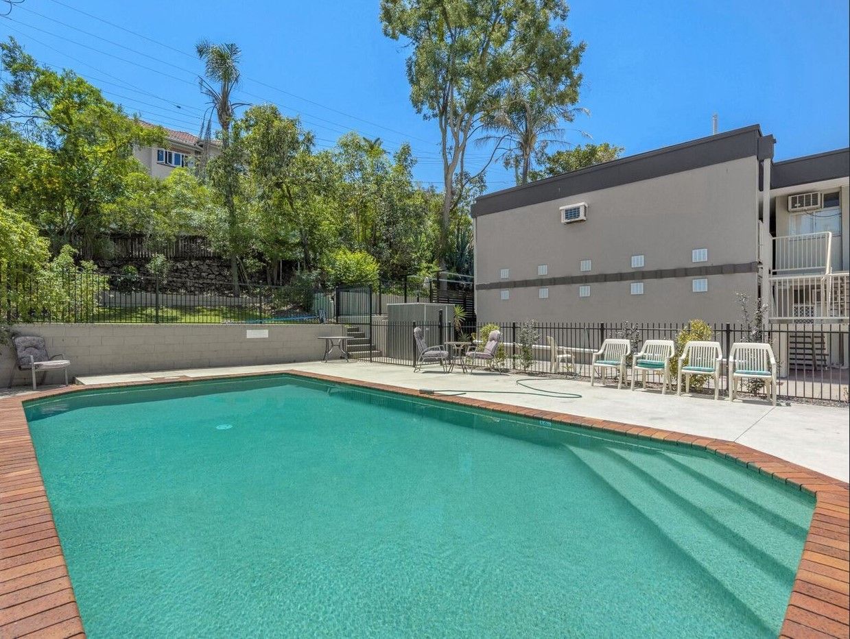 1 bedrooms Apartment / Unit / Flat in 4/256 Kingsford Smith HAMILTON QLD, 4007