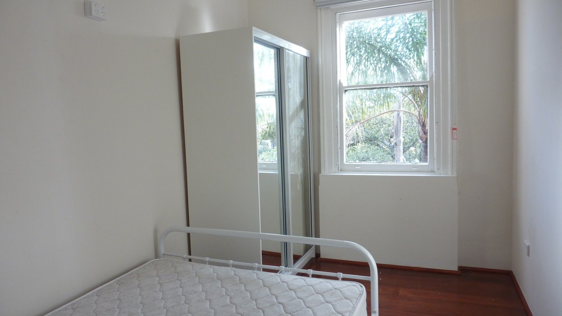2 bedrooms Apartment / Unit / Flat in 1/156 Flinders St PADDINGTON NSW, 2021