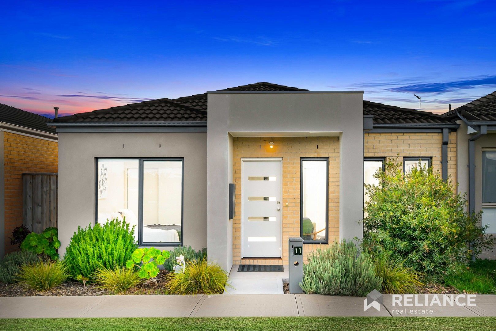 11 Fox Walk, Truganina VIC 3029, Image 0