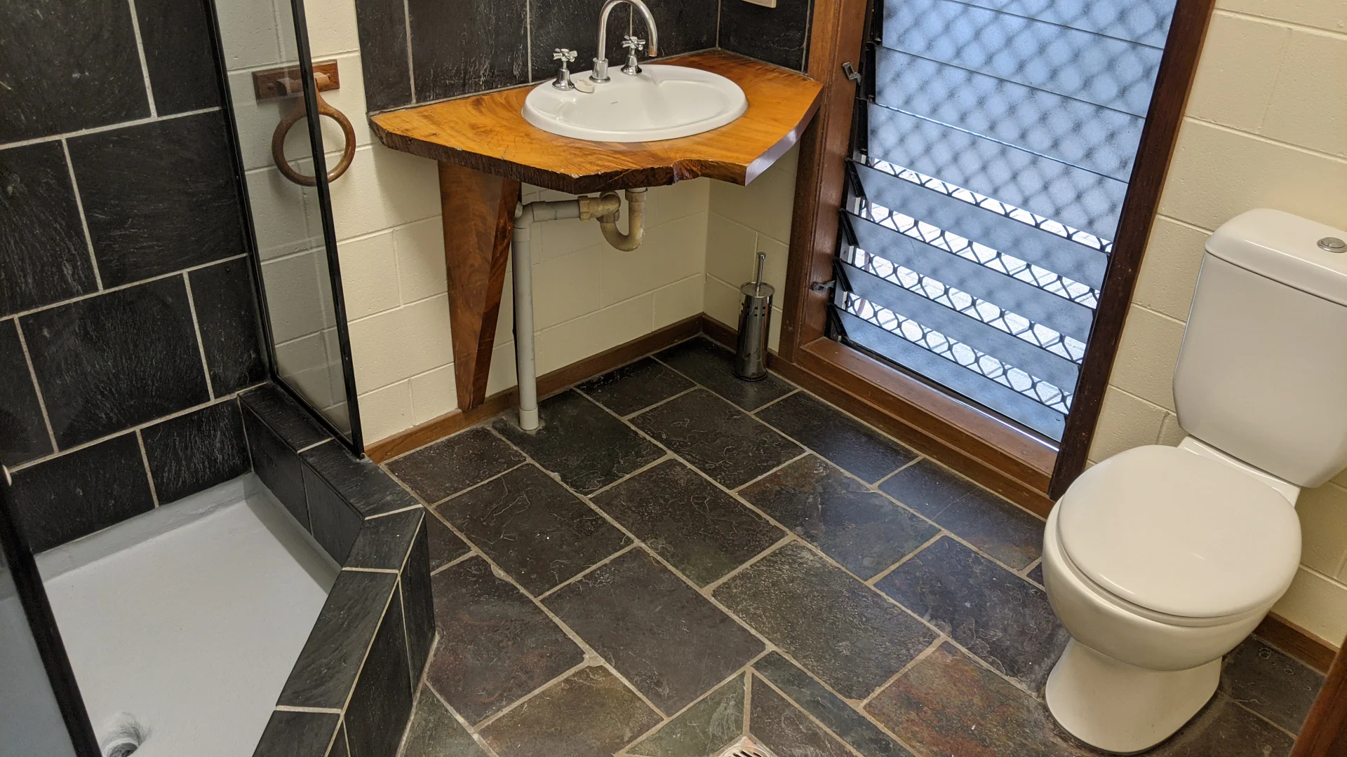 Additional image 16 of 6 Allan Close, Mossman QLD 4873