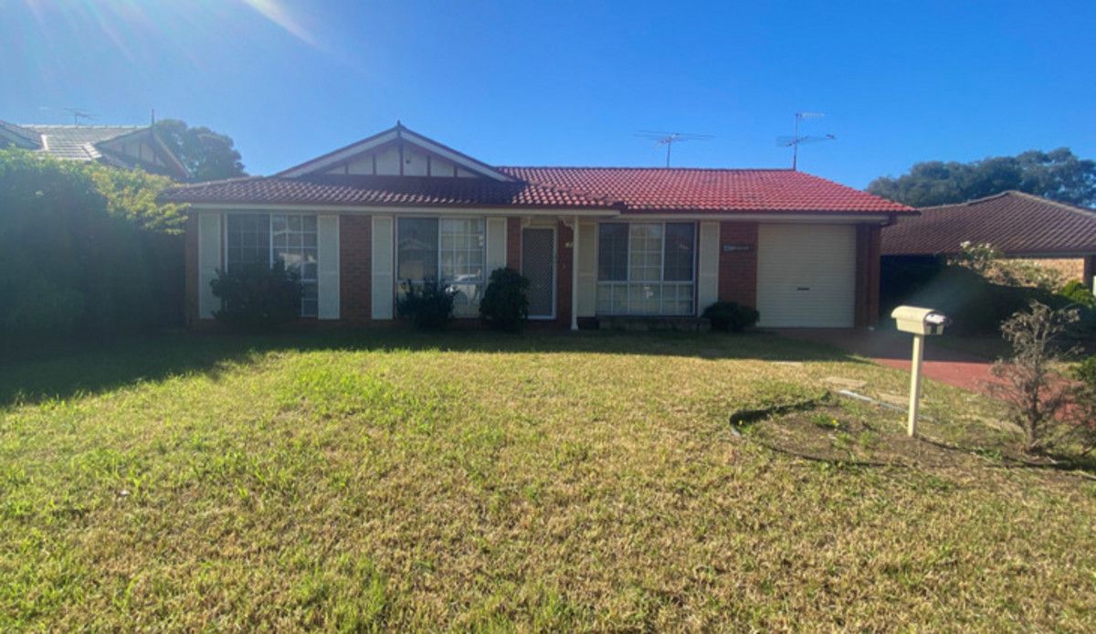 3 bedrooms House in 3 Andrew Lloyd Drive DOONSIDE NSW, 2767