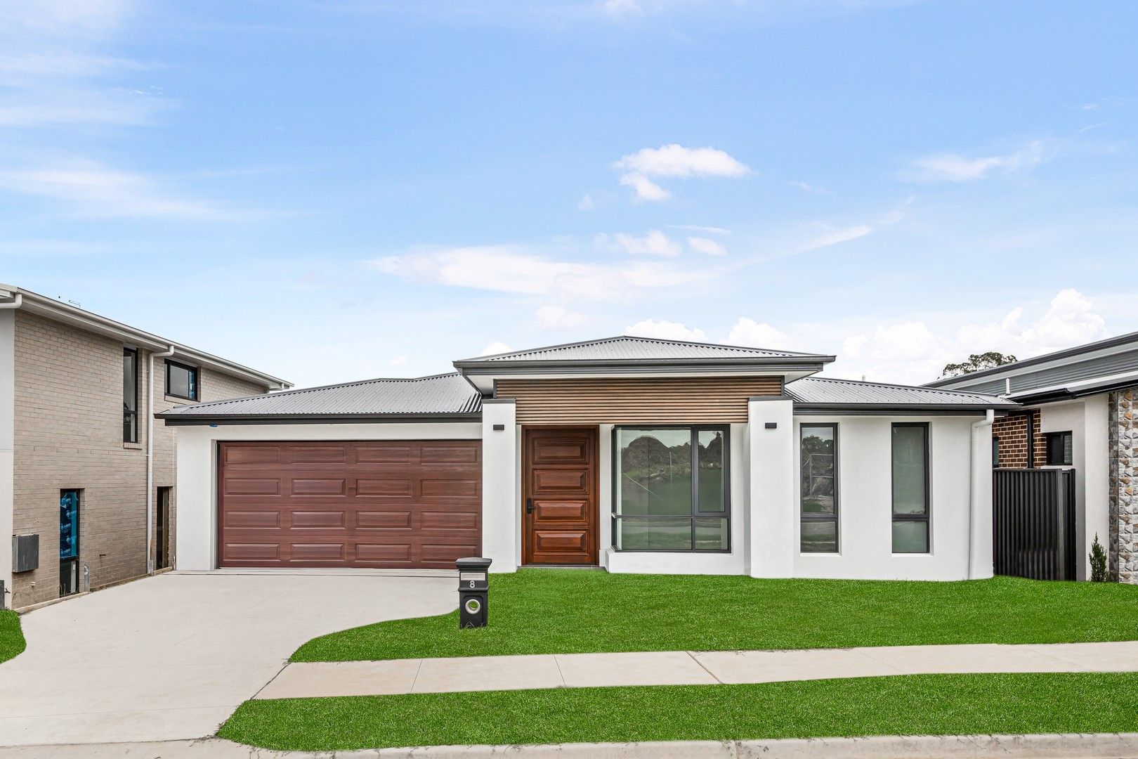 4 bedrooms House in 8 Flammulina Cresent VINEYARD NSW, 2765