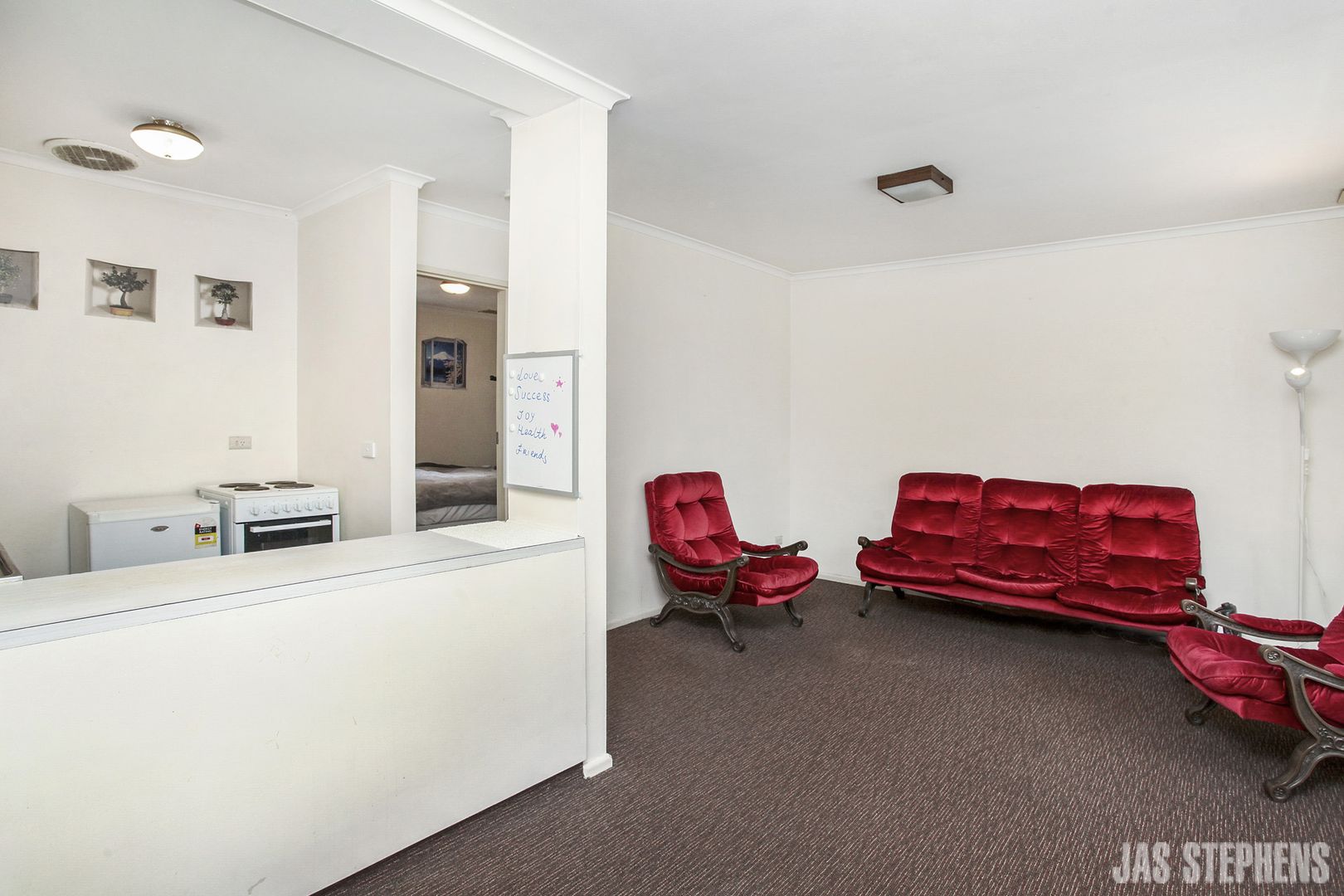 8/22 Bishop Street, Kingsville VIC 3012, Image 2