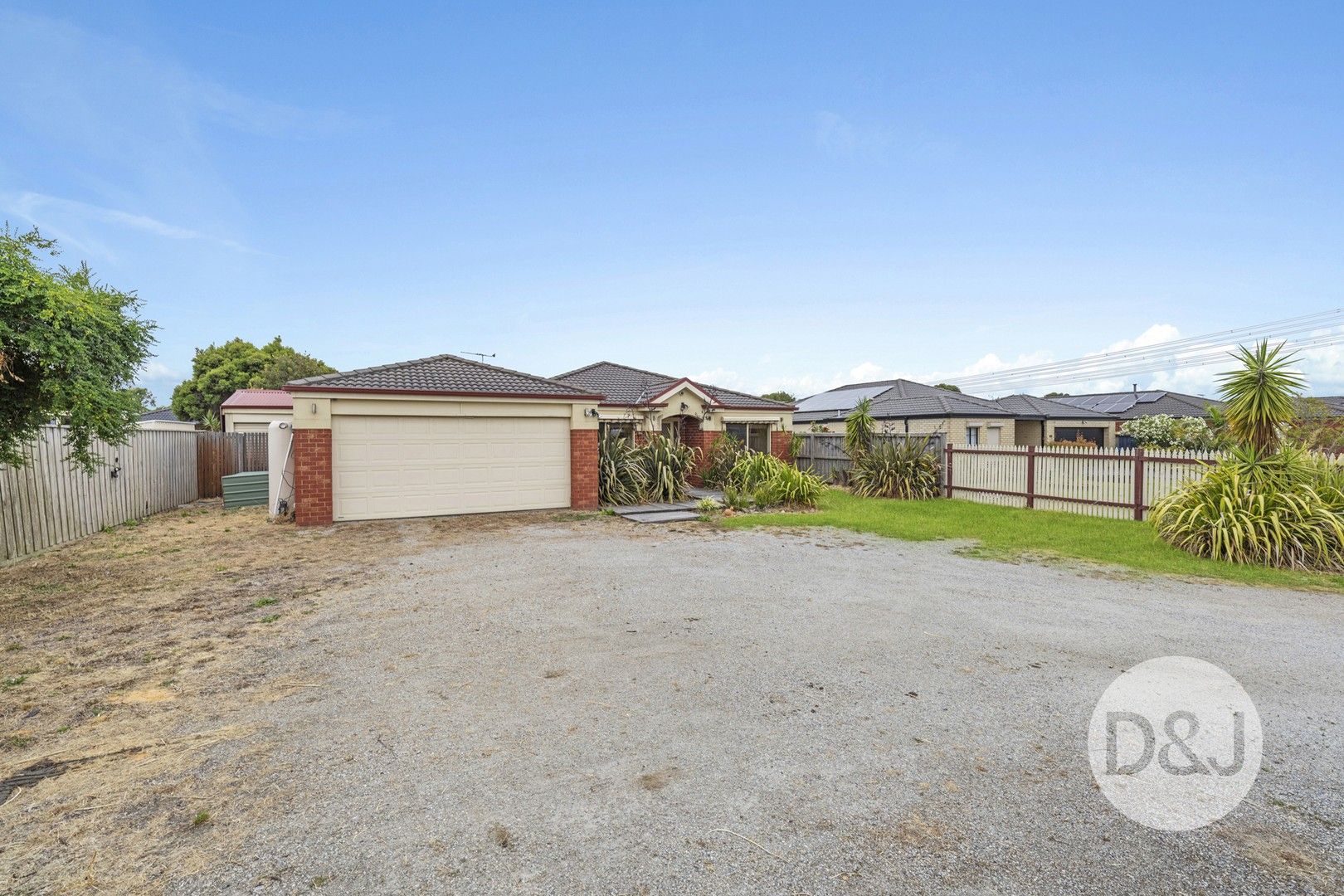 16 Dryandra Place, Cranbourne VIC 3977, Image 1