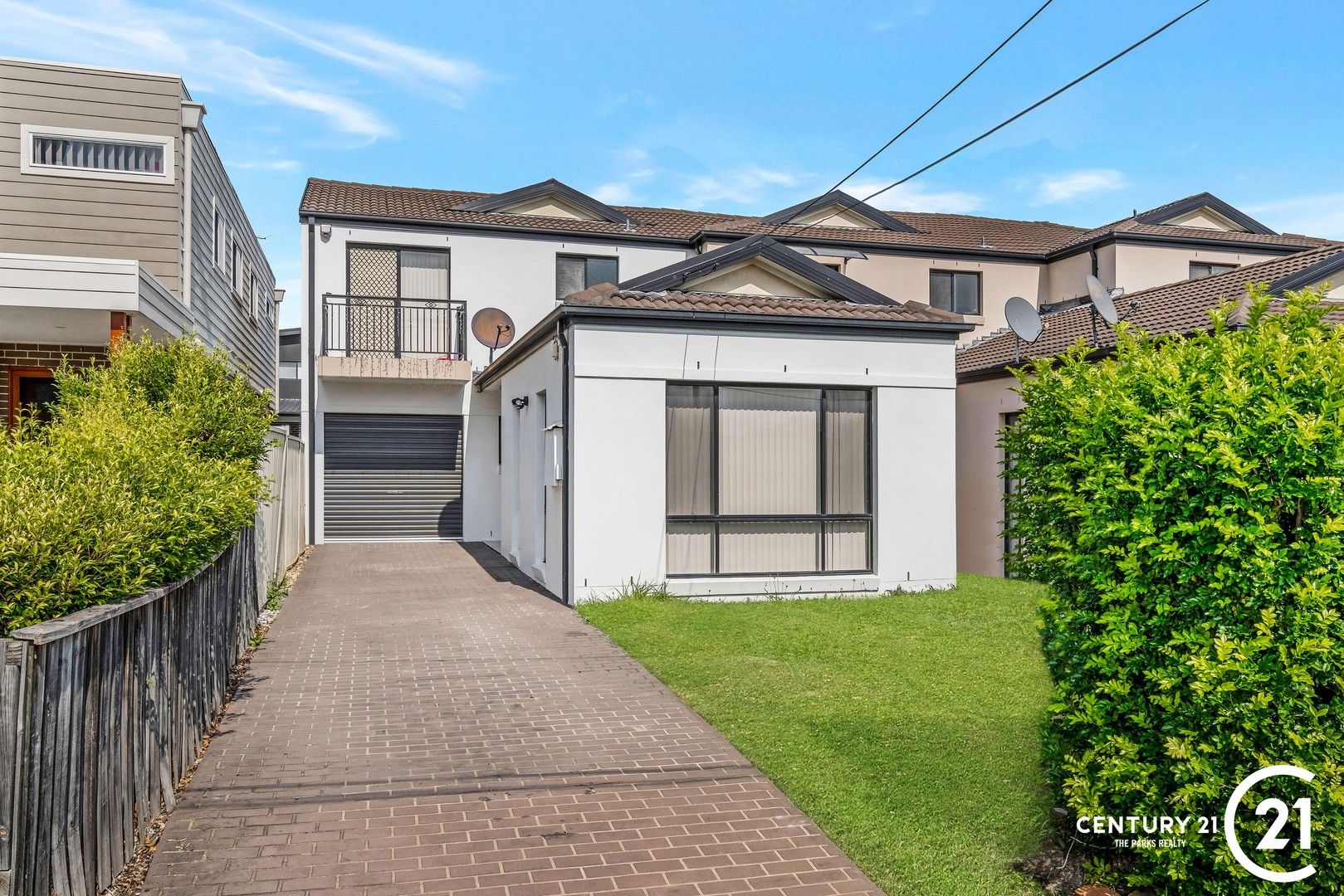 3 bedrooms Duplex in 30b Nile Street FAIRFIELD HEIGHTS NSW, 2165