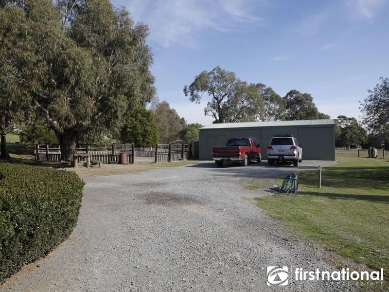 146 Thewlis Rd, PAKENHAM VIC 3810, Image 2