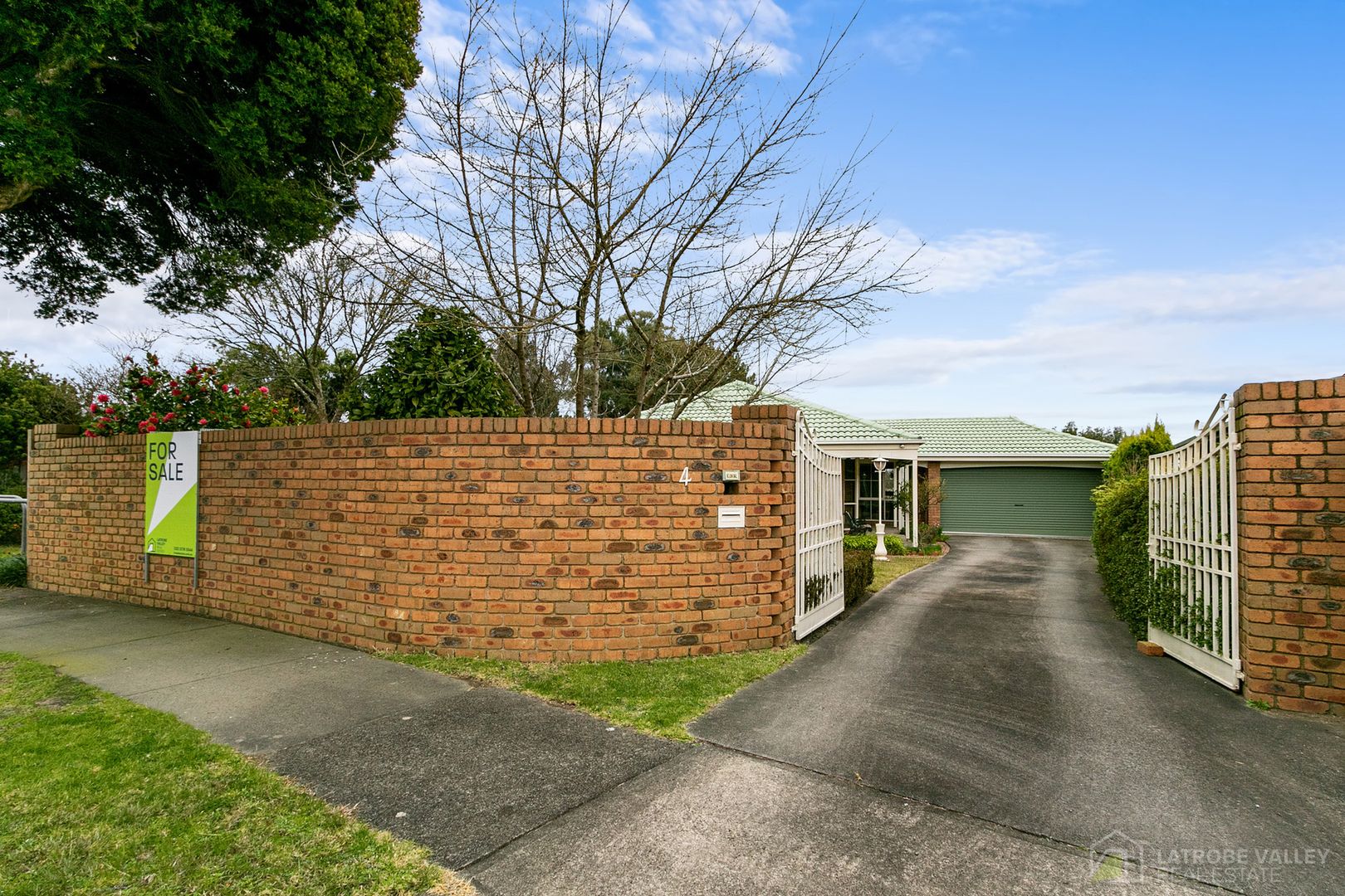 4 Dudley Court, Newborough VIC 3825, Image 2