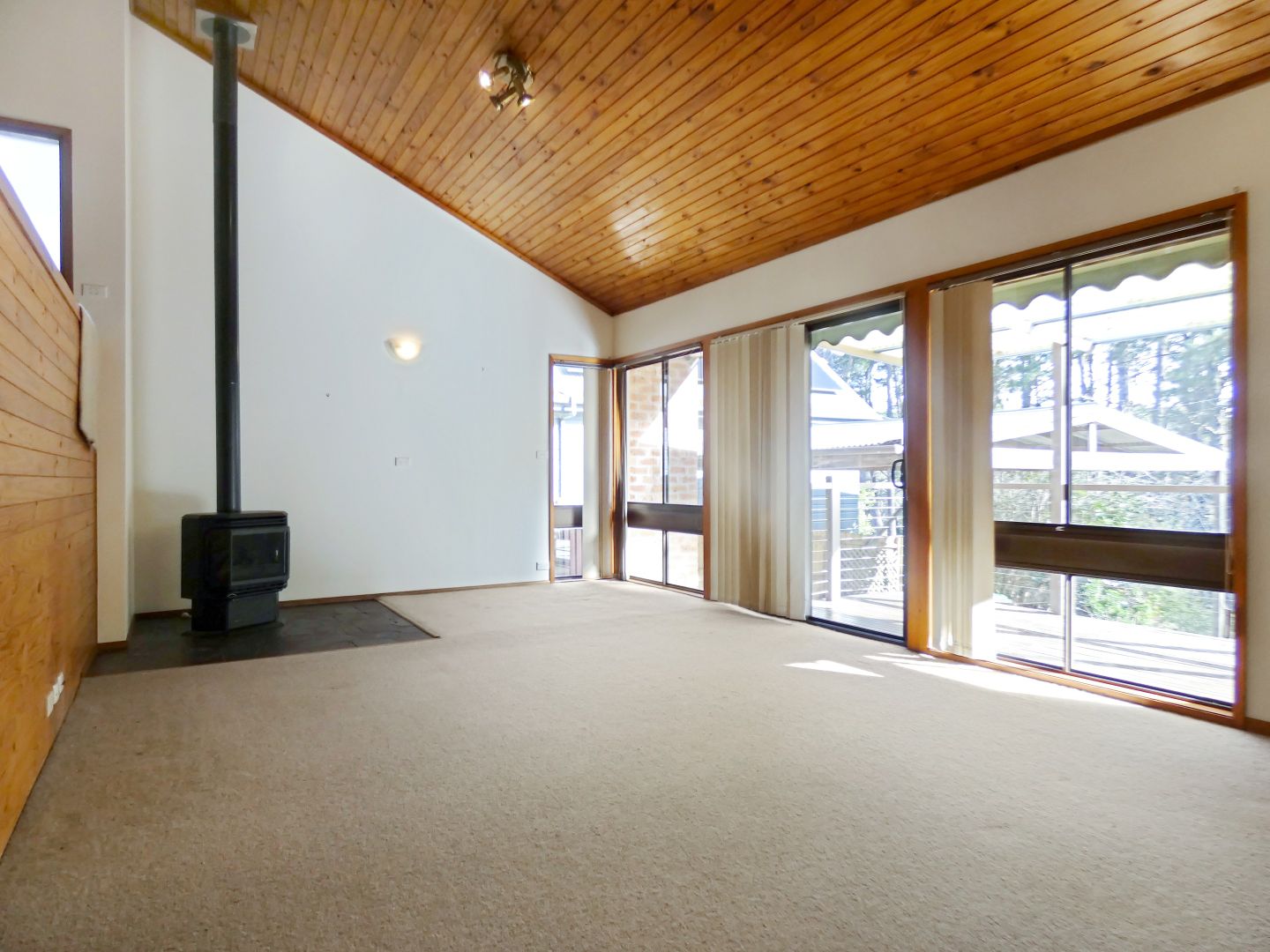 8 Page Avenue, Wentworth Falls NSW 2782 House For Rent Domain