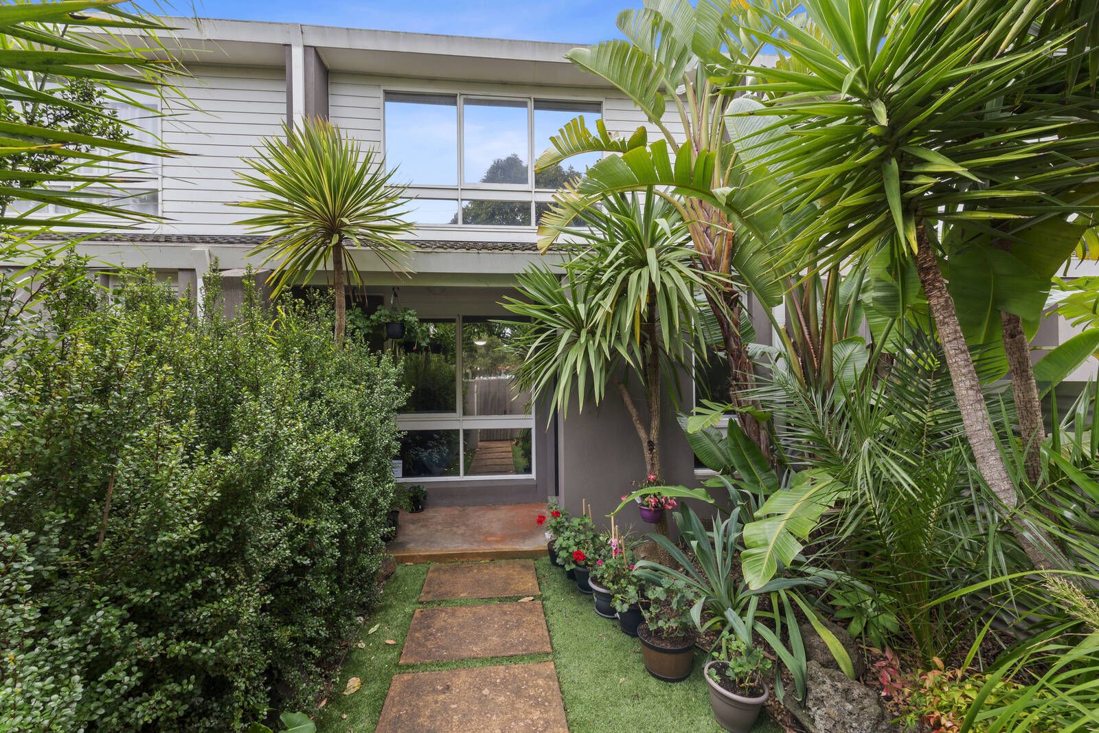 2 bedrooms Townhouse in 56 Sherbourne Terrace NEWTOWN VIC, 3220