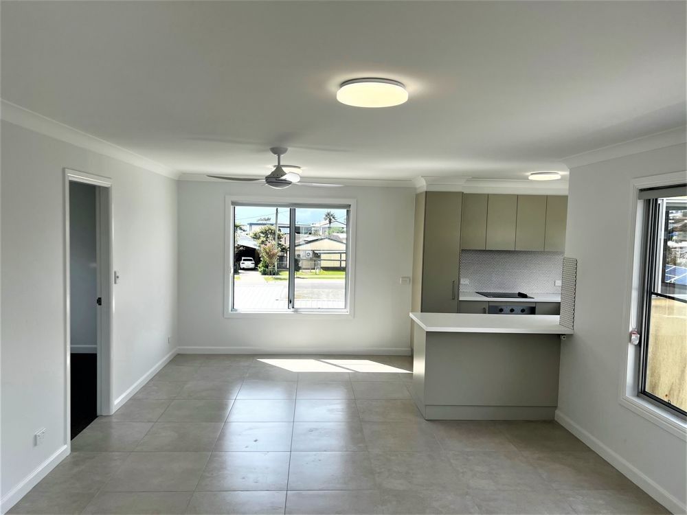 2 bedrooms House in 3/23 Wharf Street WOOLGOOLGA NSW, 2456