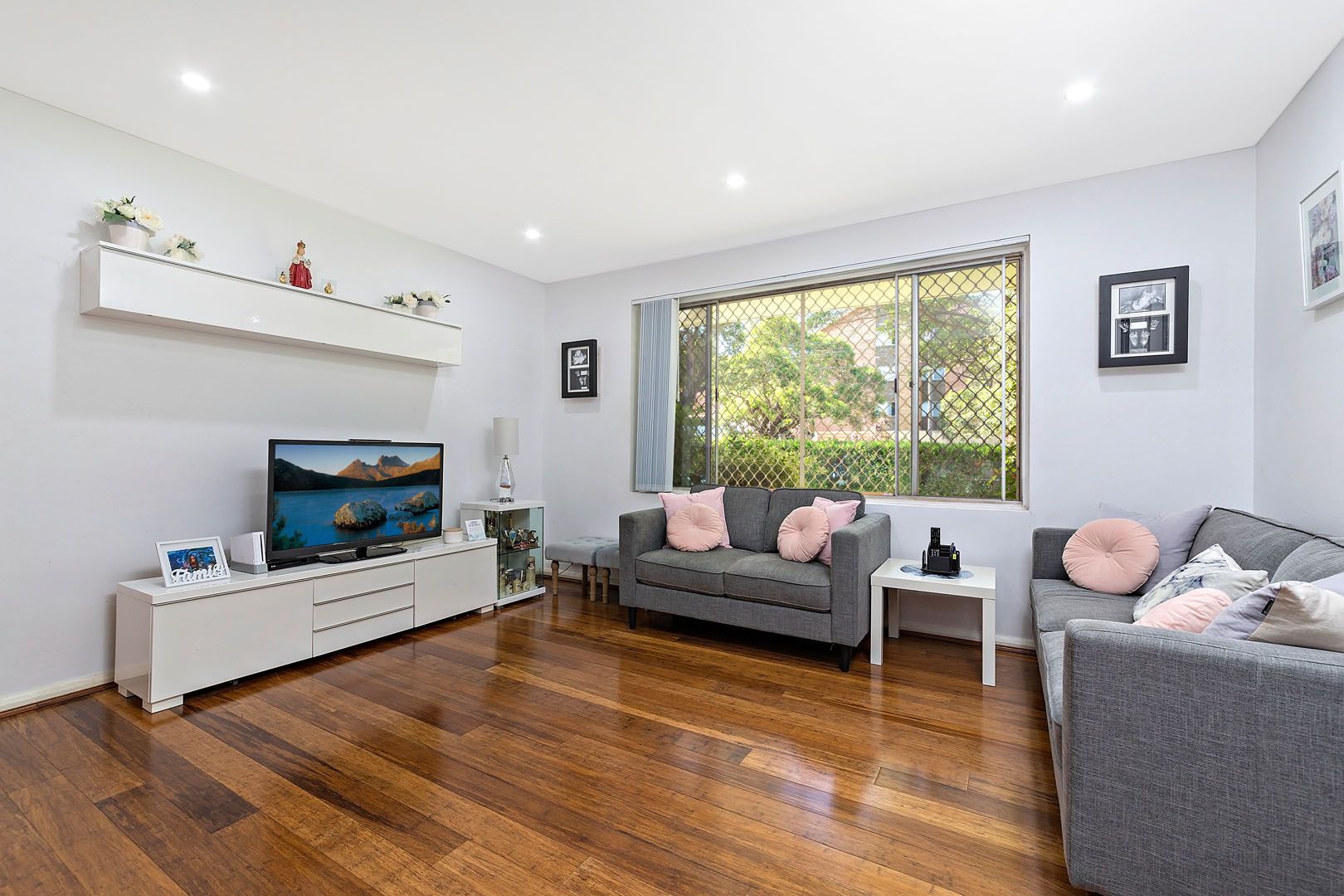 1/24 Tavistock Road, Homebush West NSW 2140, Image 1