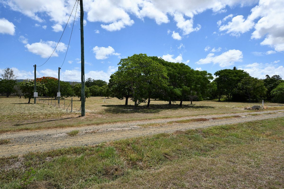 L10-11/10 Rowley Avenue, Bouldercombe QLD 4702, Image 2