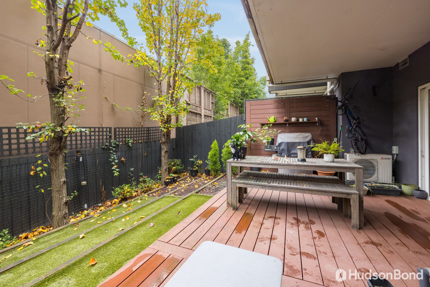 2 bedrooms Apartment / Unit / Flat in 2/800 Elgar Road DONCASTER VIC, 3108