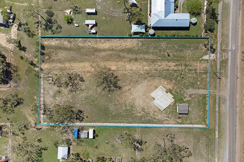 3 Batten Road, Mount Low QLD 4818, Image 2