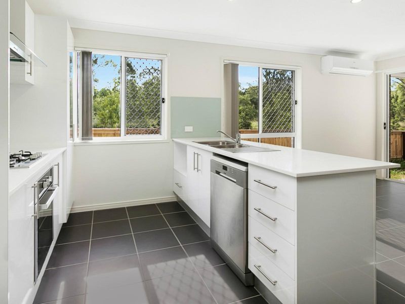 2 Lark Place, Redbank Plains QLD 4301, Image 2