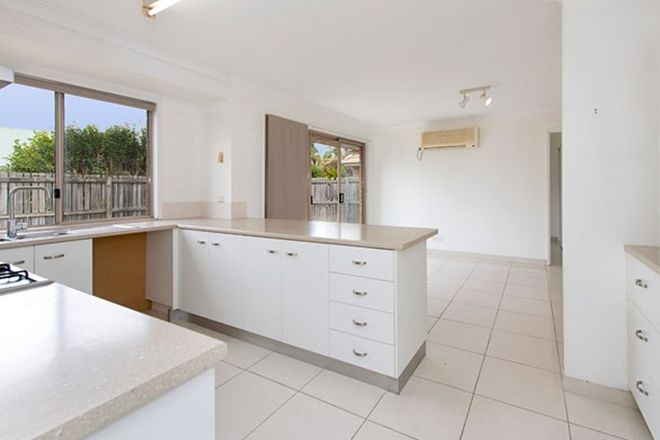 Picture of 1/27 Sugarwood Street, BELLBOWRIE QLD 4070
