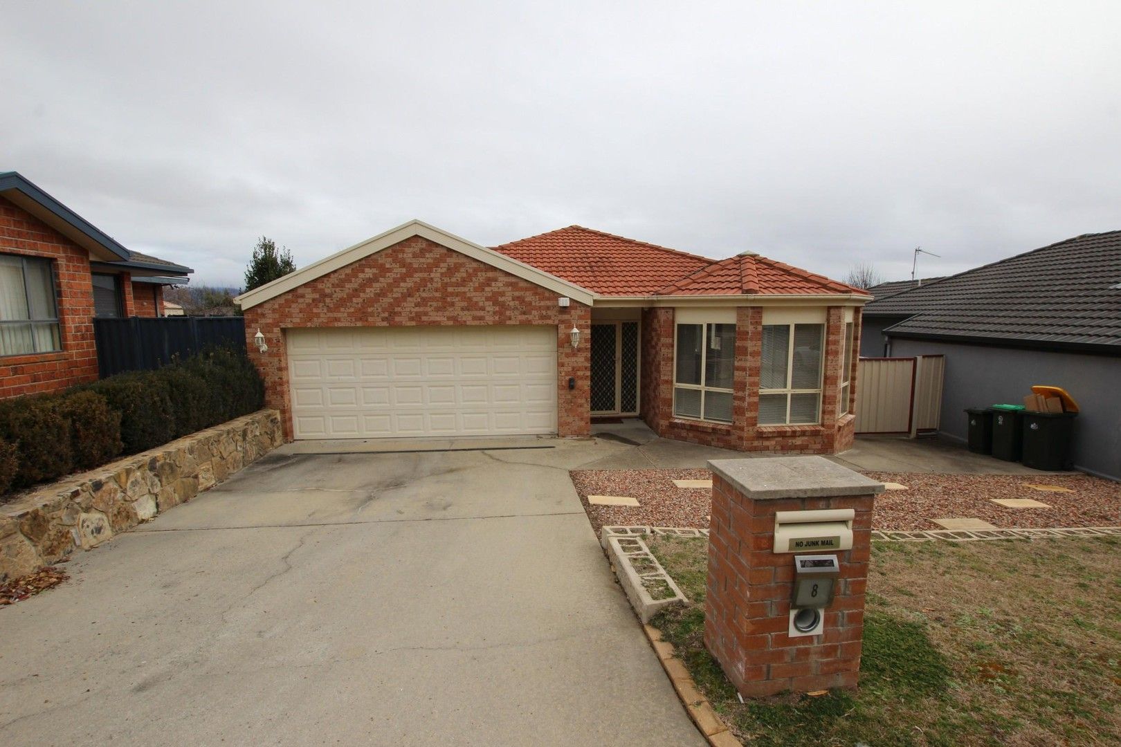 4 bedrooms House in 8 May Vale Lane CONDER ACT, 2906