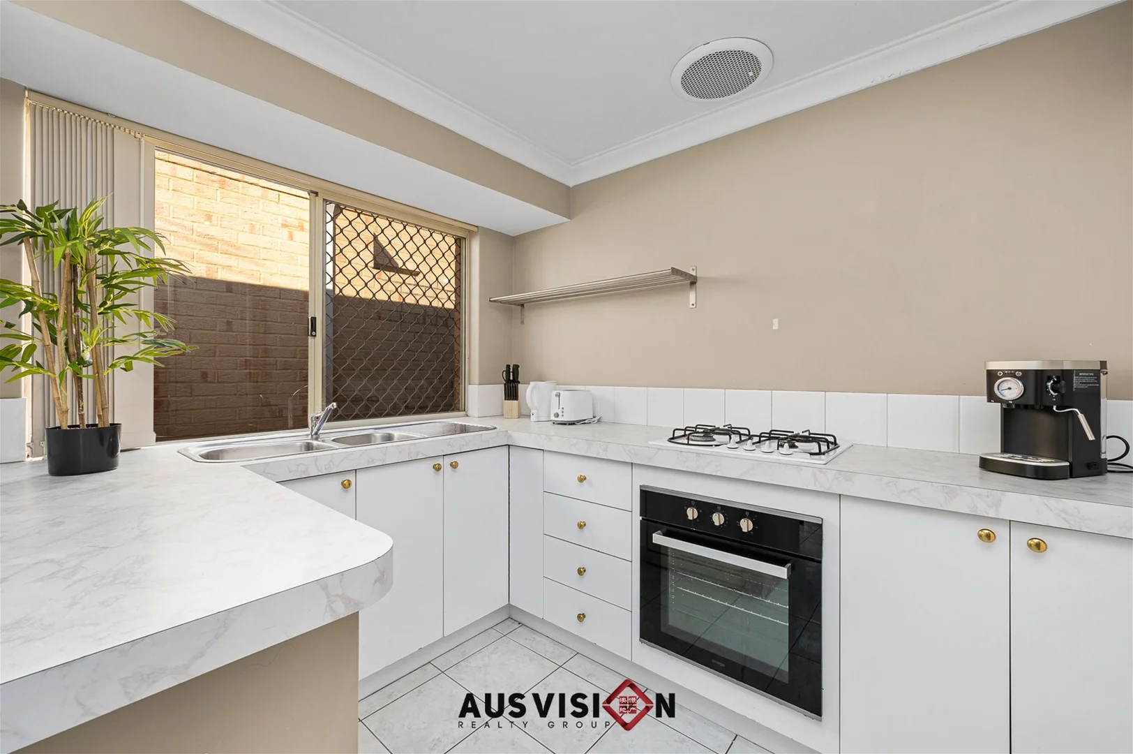 Additional image 12 of 1/18 Hogarth St, Cannington WA 6107