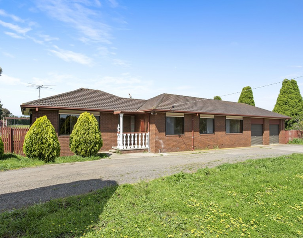 740 Anakie Road, Lovely Banks VIC 3213