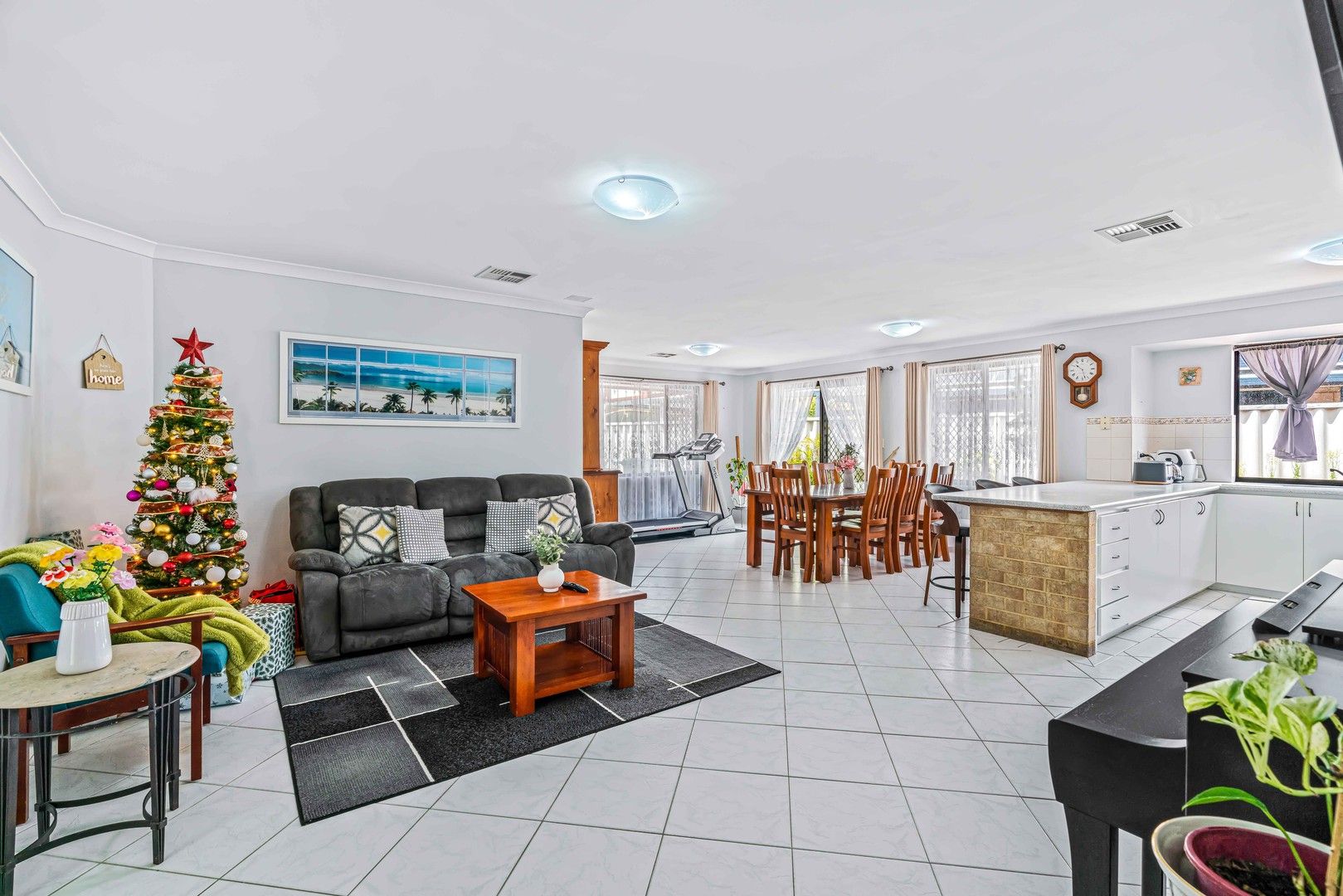 29 Gentle Circle, South Guildford WA 6055, Image 0