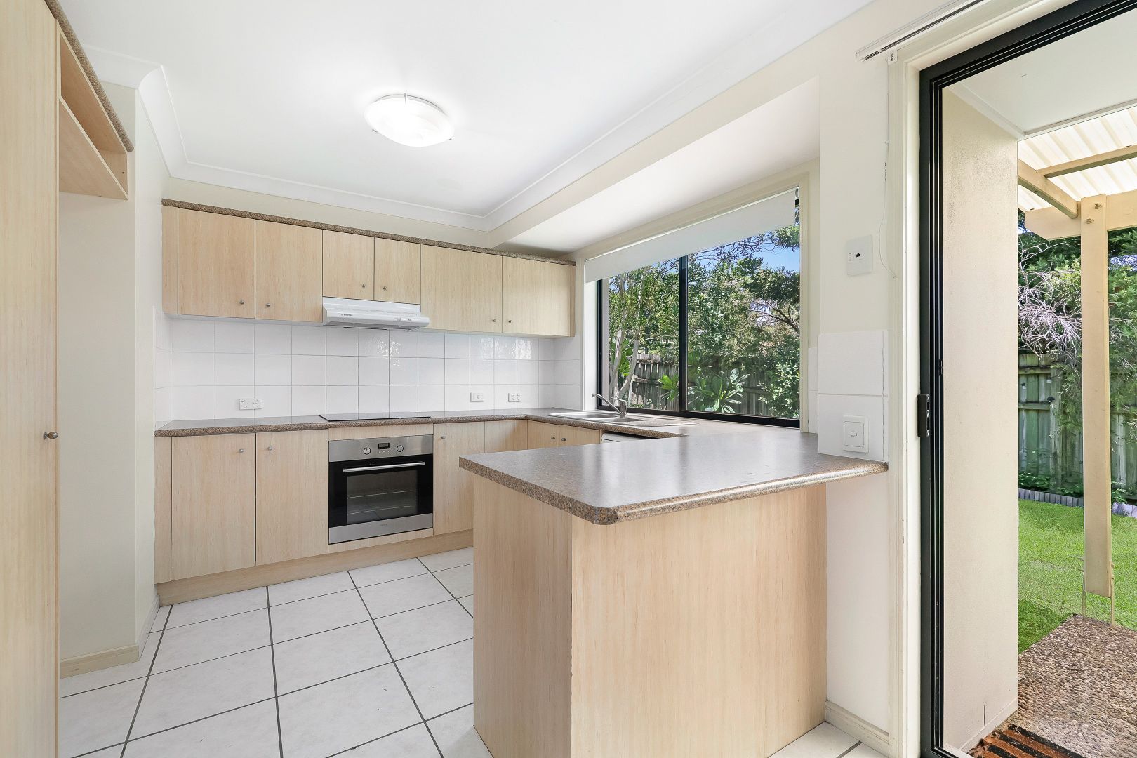 5/1 Hervey Street, Pacific Pines QLD 4211, Image 1