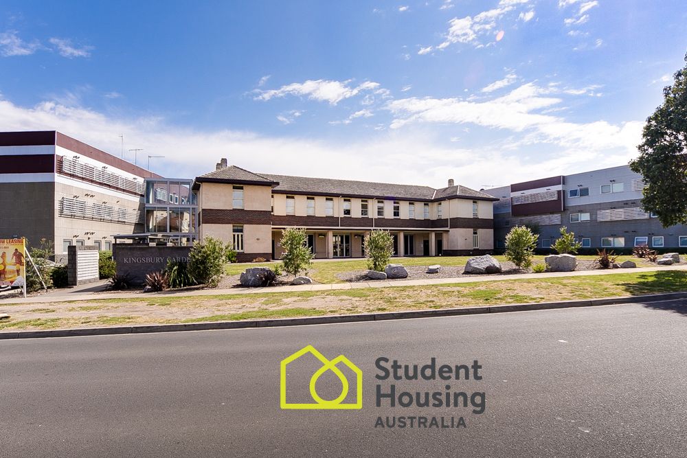 Studio in 59B/116-130 Main Drive, MACLEOD VIC, 3085