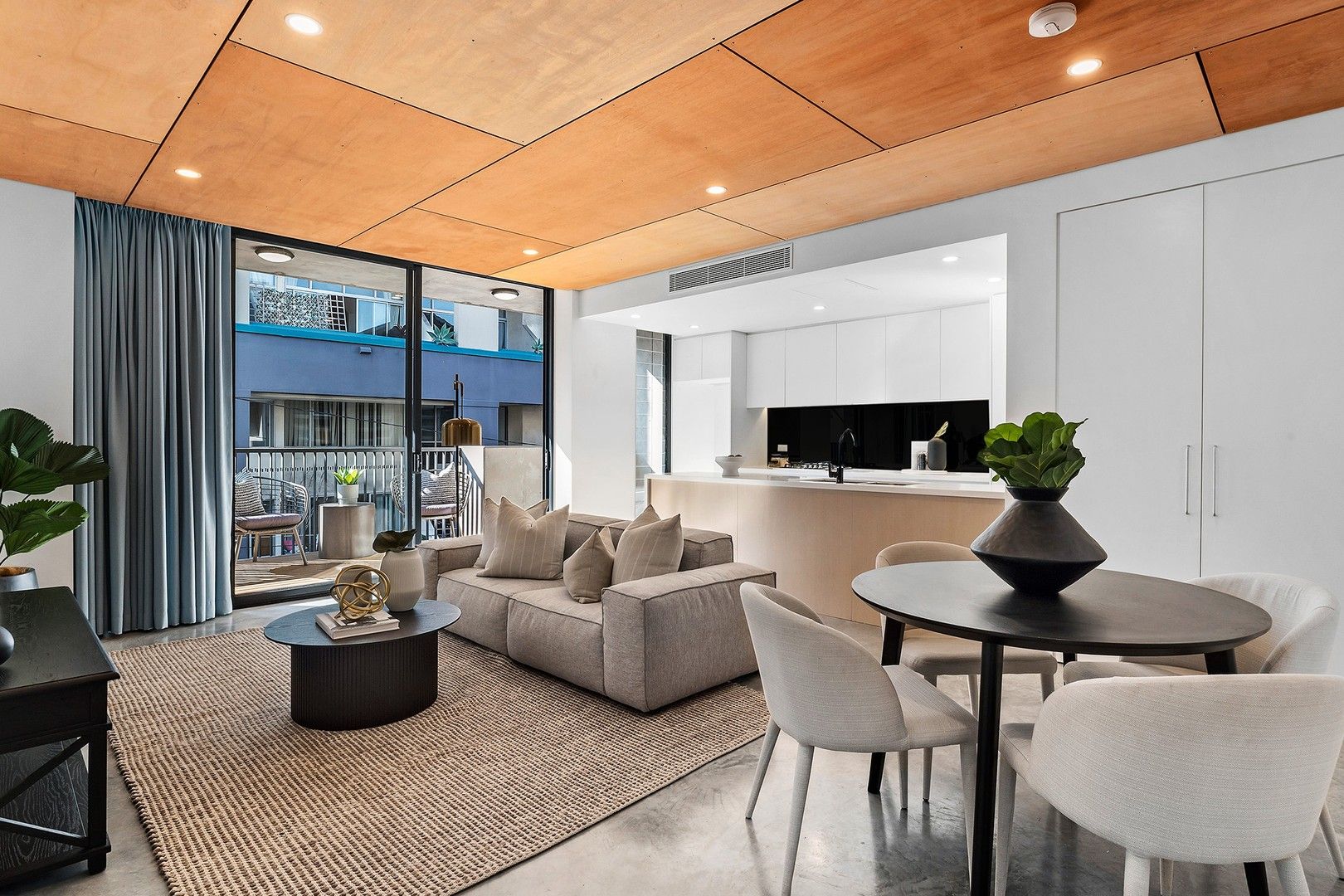2 bedrooms Apartment / Unit / Flat in 122/12 Marsden Street CAMPERDOWN NSW, 2050