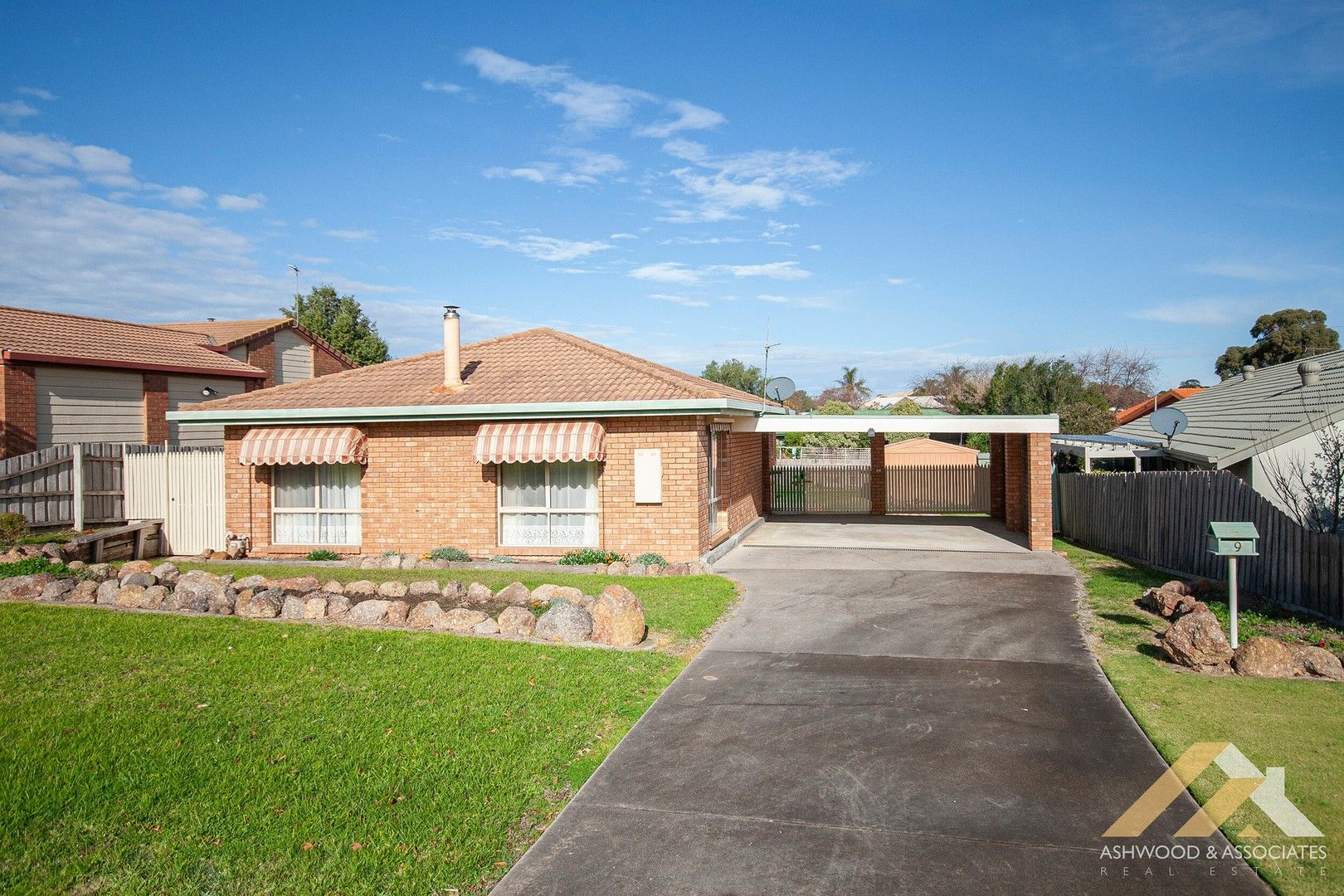 9 Alvin Ct, Bairnsdale VIC 3875, Image 1