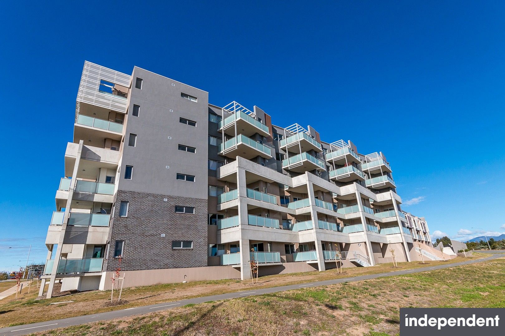 1 bedrooms Apartment / Unit / Flat in 121/41 Philip Hodgins Street WRIGHT ACT, 2611