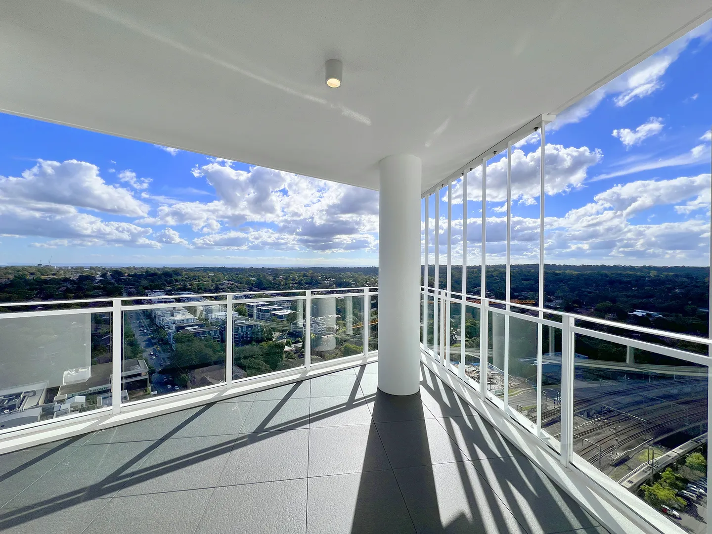 Apartment in Sydney, Epping - View 2