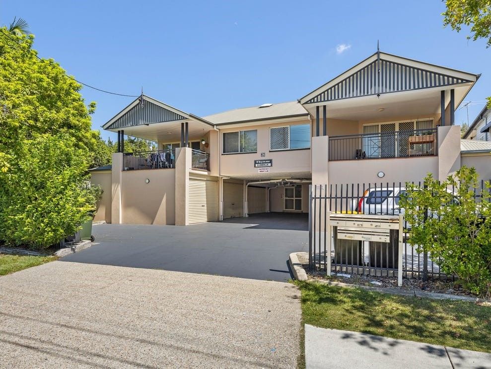 2 bedrooms House in 1/28 Thynne Road MORNINGSIDE QLD, 4170