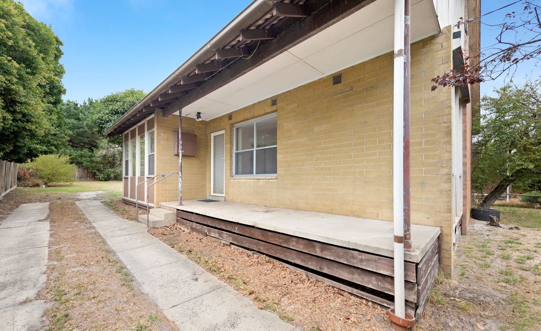 331 FrankstonDandenong Road, Frankston North VIC 3200 House For Rent