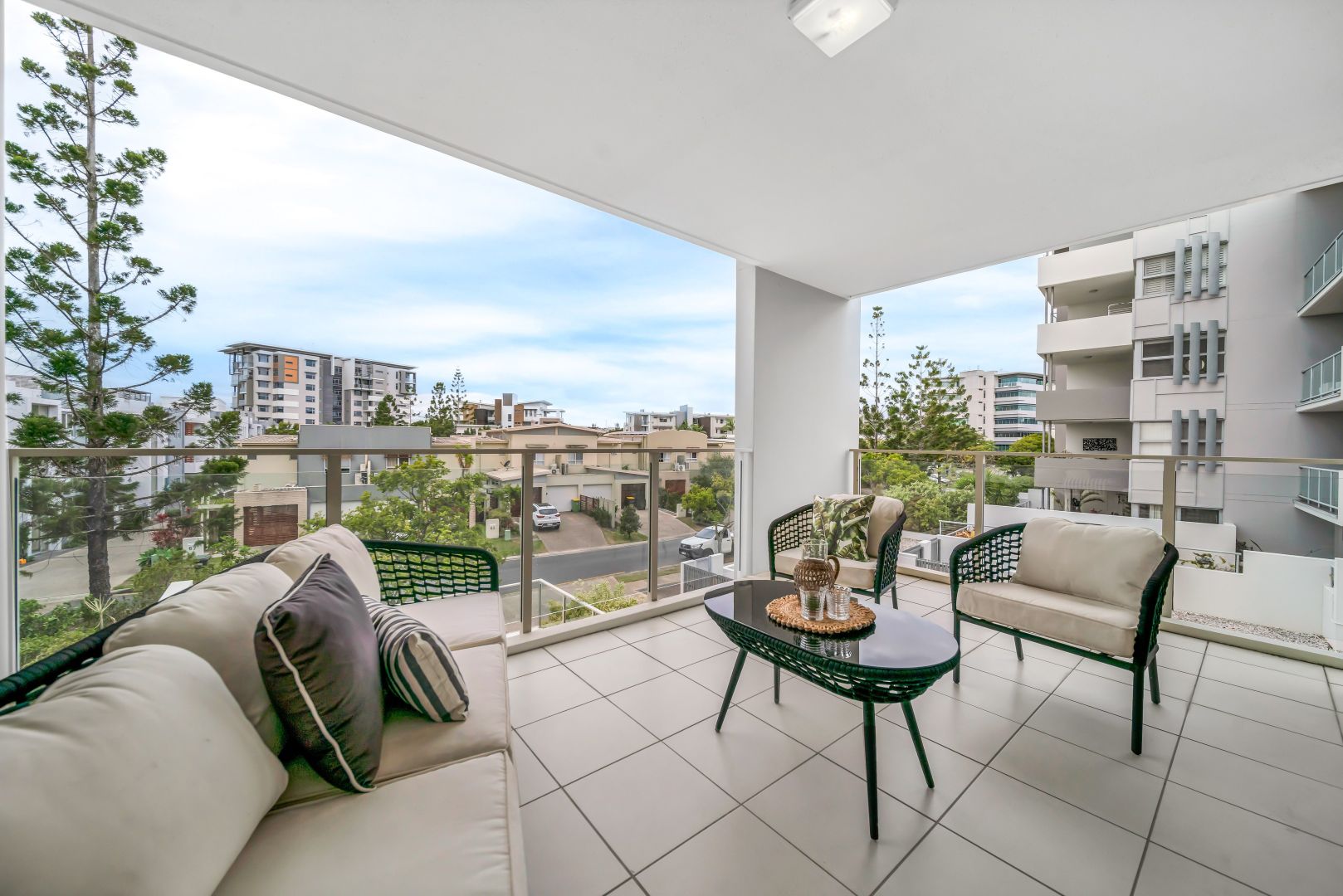 8/15 Laver Drive, Robina QLD 4226, Image 2