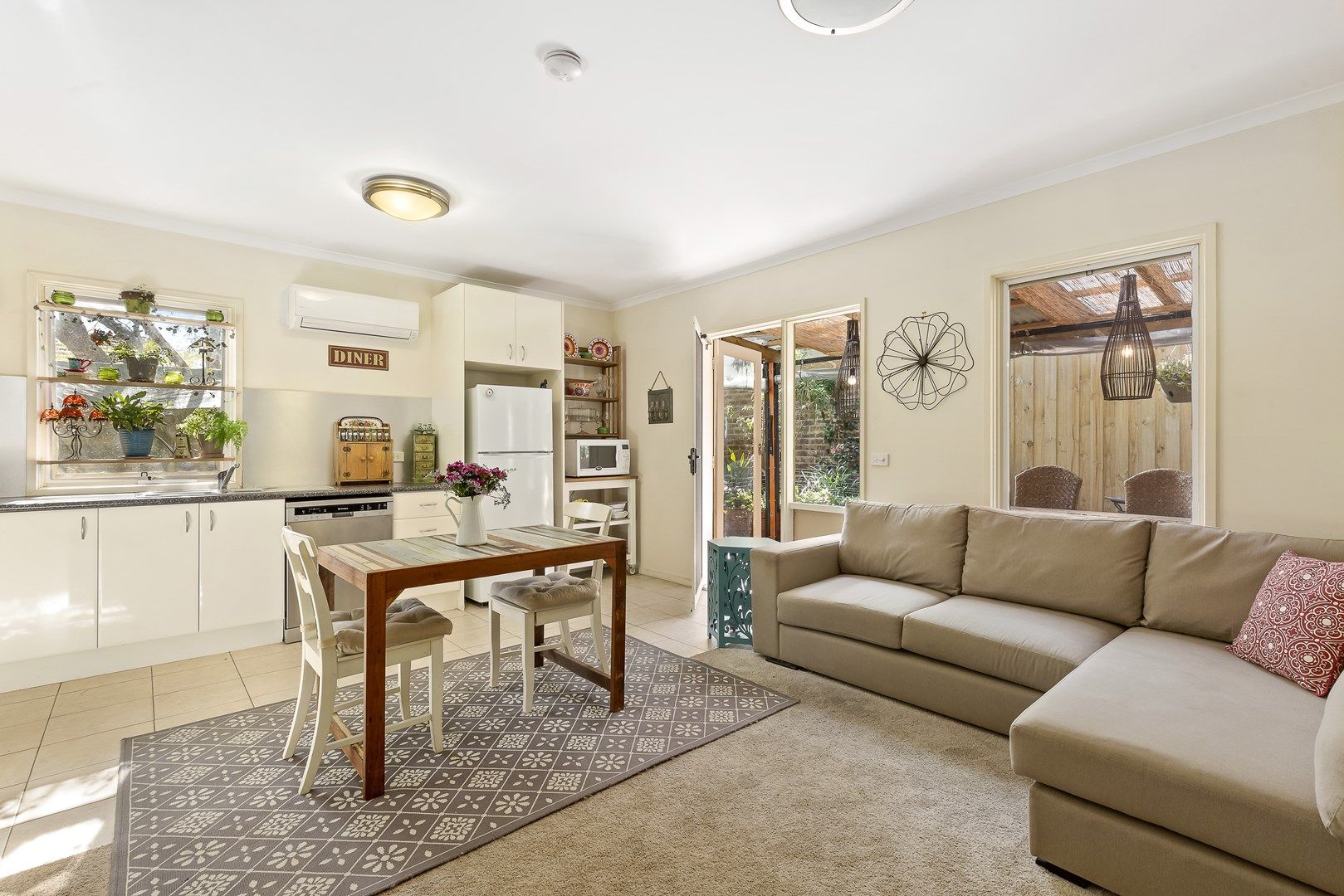 9/167 Atherton Road, Oakleigh VIC 3166, Image 0