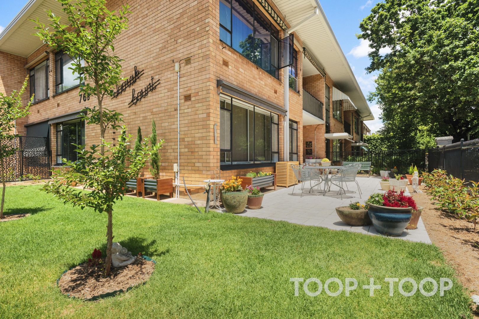 3/2D Prescott Terrace, Toorak Garden Property History & Address