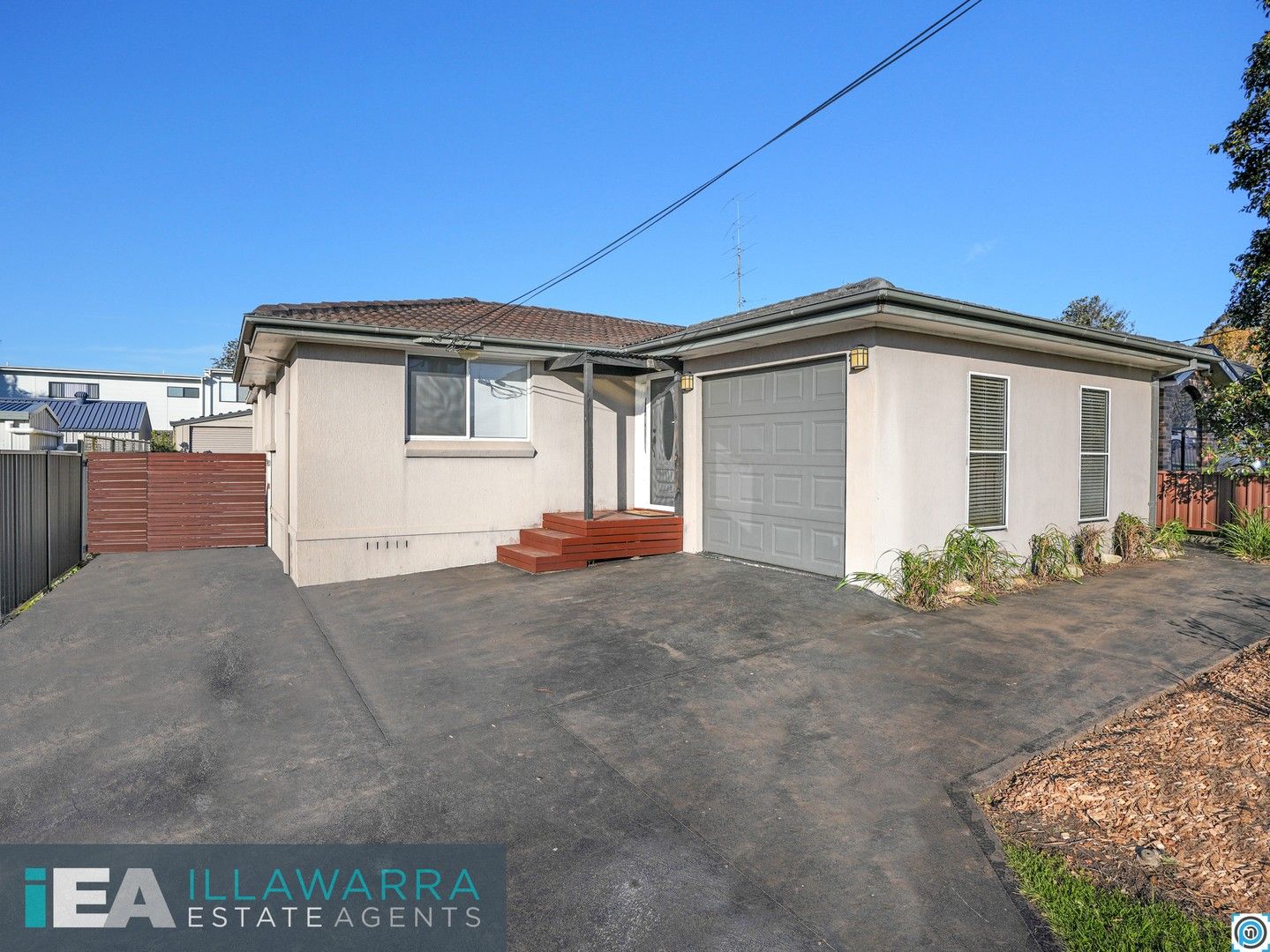 32 Gordon Avenue, Oak Flats NSW 2529, Image 0