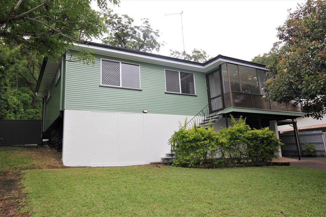 3 bedrooms House in 38 Bankside St NATHAN QLD, 4111