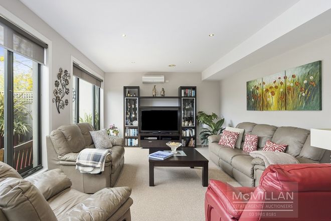 Picture of 2/1745 Point Nepean Road, CAPEL SOUND VIC 3940